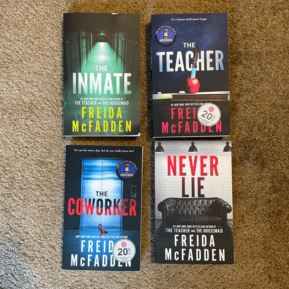 Freida McFadden book set